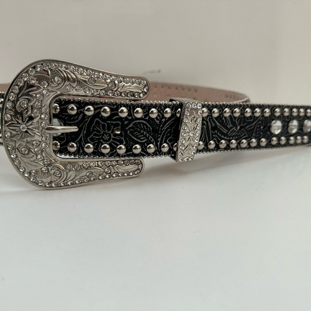 Western Black and Silver Studded Belt, size M